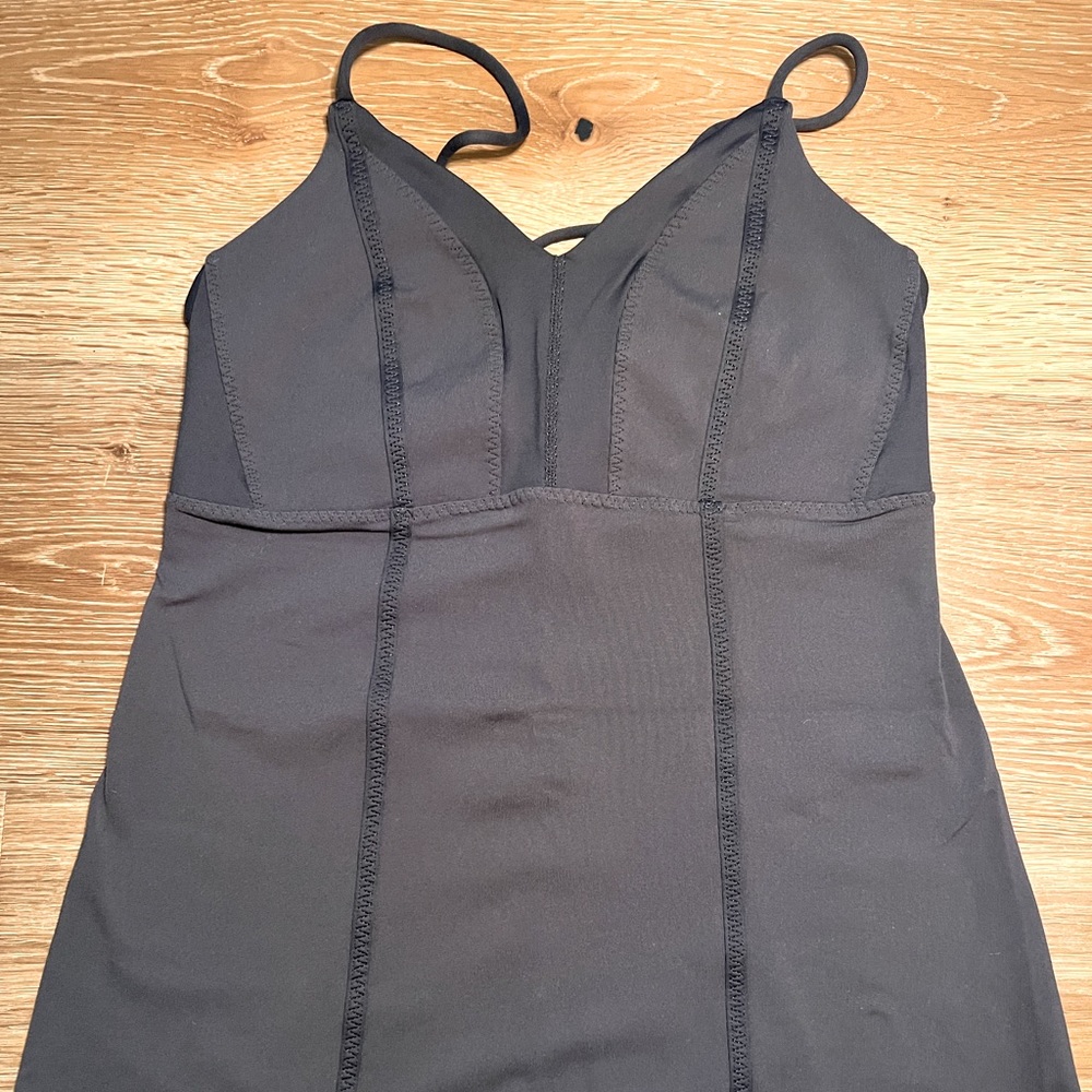 Lululemon yoga top